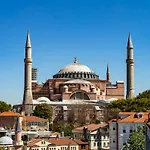 Bon Hotel Old City