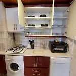 Findikzade Seaside Flats In Lively Fatih Area Very Near Metro And Tourist Sights