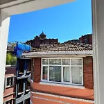 Balat\'In Icinde Muhtesem Ev