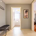 Flat With Excellent Location In Nisantasi