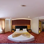 Vois Hotel Atasehir & Spa