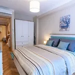 Cukurcuma 2Br Apt Stylish Interior