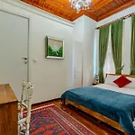Nevalist Hotel