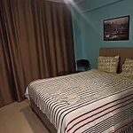 Sehri Naz Suit