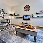 Cihangir House