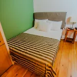 No11 Hotel & Apartments