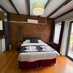 Taksim Otto Suite