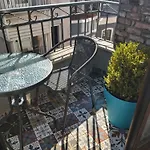 Greenpoint Hotel