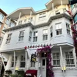 Kadikoey White House