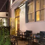 Ess Hotel