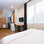 The Han Yk Hotel