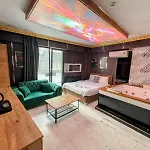 Neo Suit I Hotel
