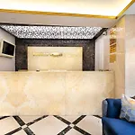 Deluxe Newport Hotel - Old City