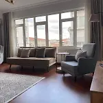 Kadikoy Merkezi Konumda
