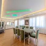 Dilek Apartments