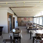 Metrohill Hotel