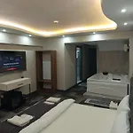 Lizbonia Suit Otel