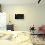 Hotel Guler Palas Vefa