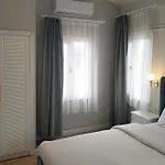 Revina Hotel