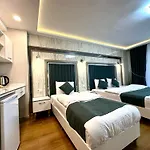 Gazelle Suites