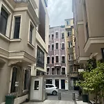 Taksim CMLM Apart
