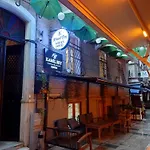 Istanbul Taksim Istiklal Street Kamil Hotel - Historical