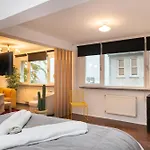 Mayer Tatarbey Apartments
