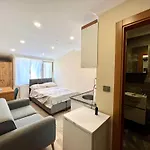 Game Suit Hotel