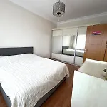 Modern 2-Br Apt Near Yildiz Metro Station