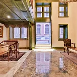 Emerald Mansion Hotel