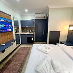 Yenikapi Port Suites