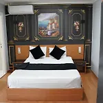 Heraldic Room Hotel