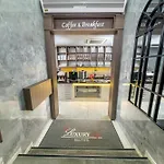 Luxury Life Suites