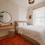 Taksim Lagirio Residence