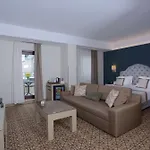 Ramada By Wyndham Istanbul Taksim