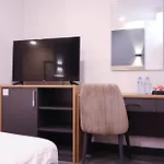 Home Plus Hotel