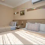 Grand Reis Hotel