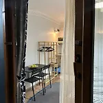 Nelly Guesthouse