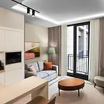 Altunizade Suites Istanbul, Curio Collection By Hilton