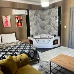 Royal Suite Hotel