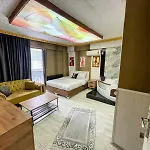 Royal Suite Hotel