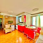 Hagia Sophia Apartment