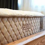 Khalkedon Suites