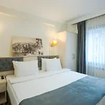 Sim Hotel