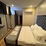 Spinel Hotel - Old City