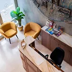 Smart And Simple Hotel Karakoy