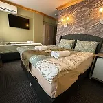 Royal Gur Hotel