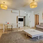 Plus Hotel Cihangir Suites