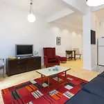 Ev - Eden Central 1 Bed Apartment With Garden