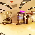 The Coach Hotel